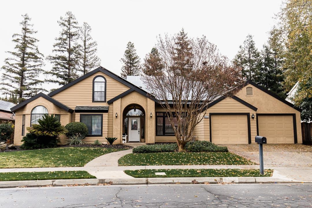 London Properties Fresno Real Estate 8814 N Spalding Ave