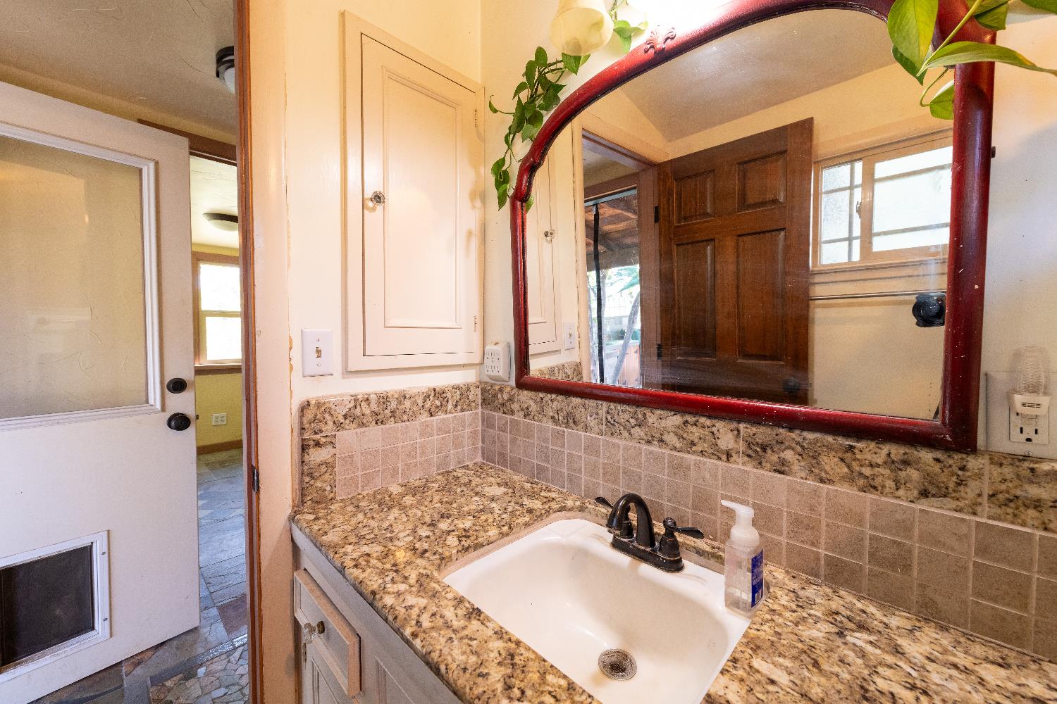 42655 Highway 49, Ahwahnee, CA 93601